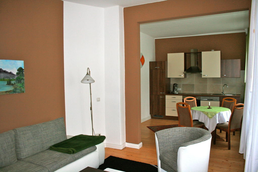 Ferienwohnung Am Kurpark Bad Nenndorf Phòng bức ảnh